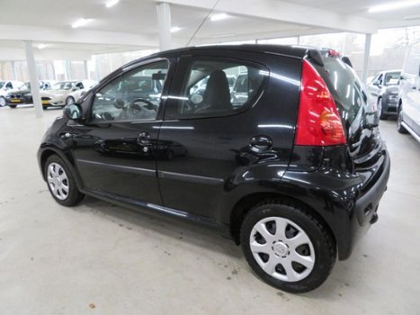 Peugeot 107 - 1.0-12V XS 5 drs Airco - 1