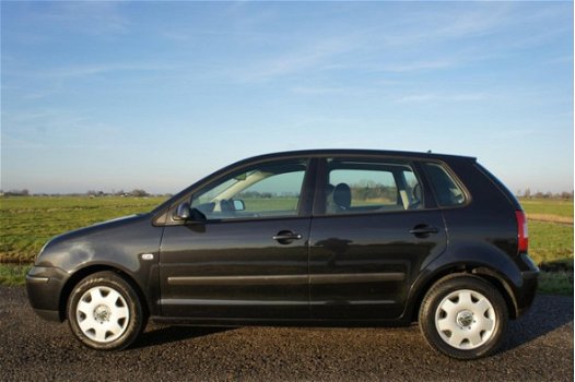 Volkswagen Polo - 1.2-12V Comfortline Airco 5Deurs - 1