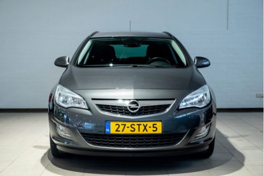 Opel Astra Sports Tourer - 1.4 Turbo Edition Plus | Lichtmetaal | Airco | Dealer onderhouden - 1