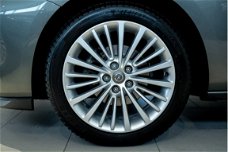 Opel Astra - 1.0 Edition Plus | Trekhaak | 17 inch Licht Metaal | Carplay
