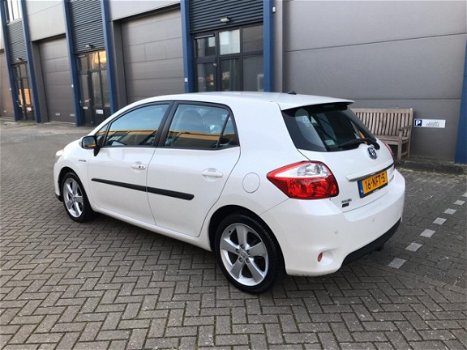 Toyota Auris - 1.8 Full Hybrid Dynamic NAP, Airco, Navi, Leer, Camera, Dealer onderhouden - 1