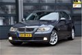 BMW 3-serie - 330d Executive * SPORT STOELEN * AUTOMAAT * KEYLESS GO * NAVIGATIE PROF - 1 - Thumbnail