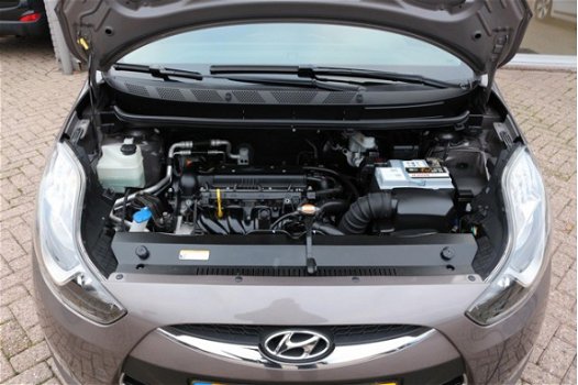 Hyundai ix20 - 1.4i blue 90pk i-Vision RIJKLAAR - 1