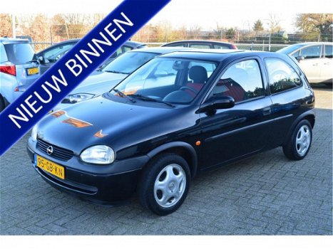 Opel Corsa - 1.2i-16V 3 drs | L. M. Velgen - 1