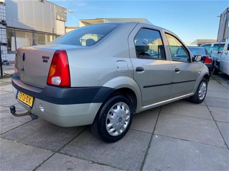 Dacia Logan - 1.6 Lauréate 4-DRS SEDAN/AIRCO/NAP/APK - 1