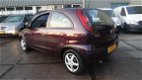 Opel Corsa - 1.2-16V Essentia 120.000 KM BJ 2005 NETTE AUTO, NIEUWE APK 2021 - 1 - Thumbnail