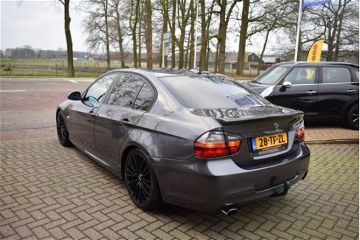 BMW 3-serie - 320i Graphite LEER/XENON/PDC/M-PAKKET/NETTE STAAT - 1