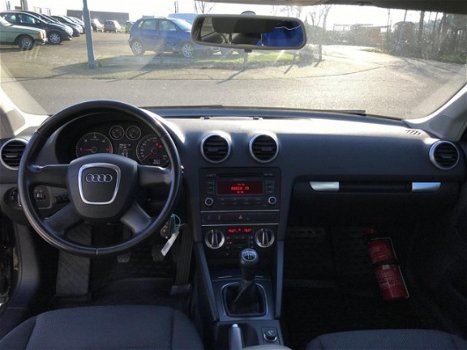 Audi A3 - 1.6 TDI Attraction 99 gram - 1