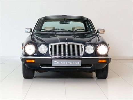 Jaguar XJ - 4.2 Series III - 1