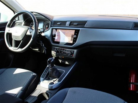 Seat Arona - 1.0 TSI Style 115 PK LED koplampen, Navigatie, Climatronic - 1