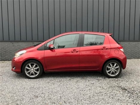 Toyota Yaris - 1.3 VVT-i Dynamic Automaat NAVI + CLIMATE + CRUISE - 1