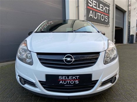 Opel Corsa - 1.4-16V Color Edition 1e Eigenaar/Airco/17 Inch/AUX/Elekt Ramen/Elekt Spiegels/Apk 01-2 - 1