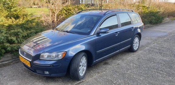 Volvo V50 - 2.4 140PK Kinetic - 1