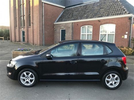 Volkswagen Polo - 1.4-16V Comfortline 5-DEURS NAVIGATIE - 1