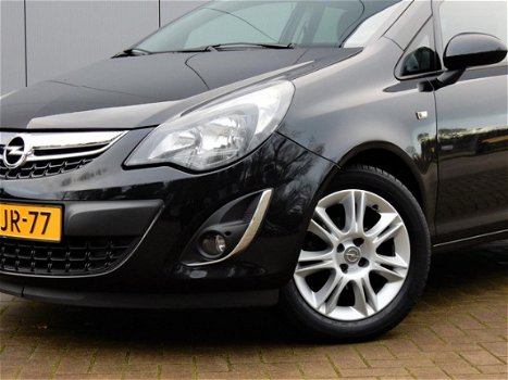 Opel Corsa - 1.4 Twinport 100pk 5d BlitZ Navigatie, cruise, PDC - 1