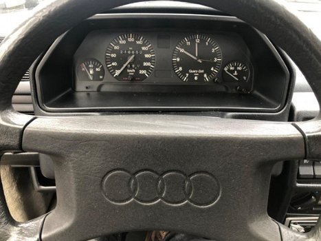 Audi 100 - 1.8 Zeer nette goed onderhouden - 1