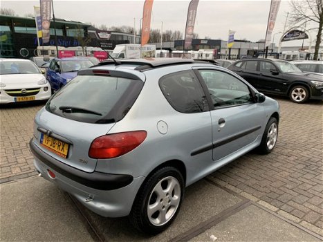 Peugeot 206 - 1.4 XT Automaat Panodak Elek. Pakket - 1