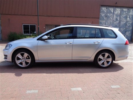 Volkswagen Golf Variant - 1.6 TDI Highline Navi, Clima, PDC - 1