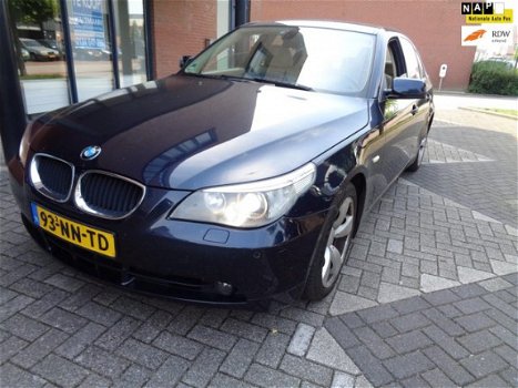 BMW 5-serie - 530i Executive Leder, Xenon, PDC, Airco - 1