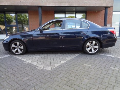 BMW 5-serie - 530i Executive Leder, Xenon, PDC, Airco - 1