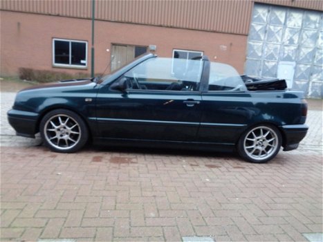 Volkswagen Golf Cabriolet - 1.8 - 1