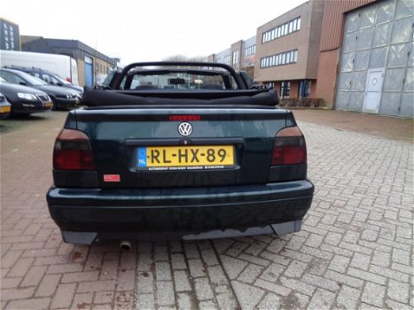 Volkswagen Golf Cabriolet - 1.8 - 1