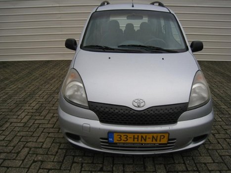 Toyota Yaris Verso - 1.5 16V VVTI LINEA SOL - 1