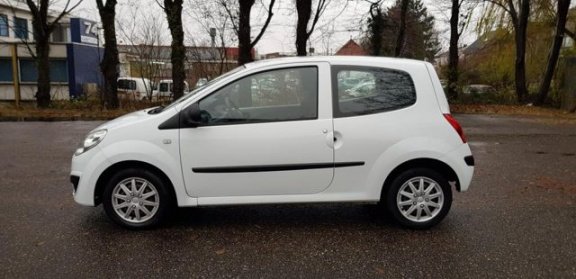 Renault Twingo - 1.2 Authentique - 1