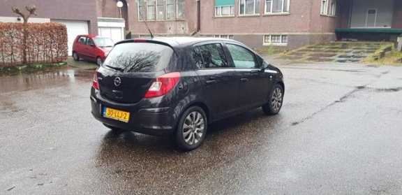 Opel Corsa - 1.4-16V 111 Edition - 1