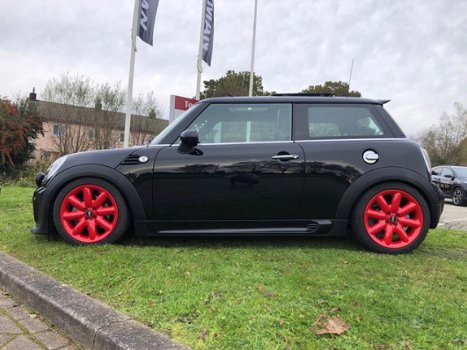 Mini Mini Cooper - 1.6 184pk S | Bi-Xenon | Navi | Panoramadak | Harman-Kardon | - 1