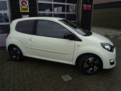 Renault Twingo - 1.2 16V Dynamique sportieve uitstralingveel opties - 1