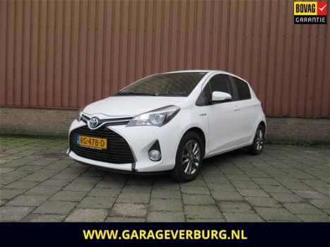 Toyota Yaris - 1.5 Full Hybrid (Navi, Cruise, Camera, Keyless entry) - 1