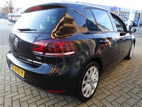 Volkswagen Golf - 1.2 TSI Highline BlueMotion Xenon Navigatie - 1