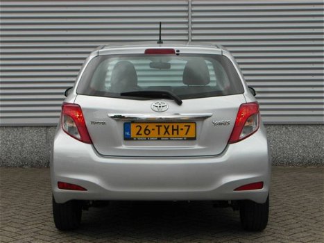 Toyota Yaris - 1.3 VVT-i Aspiration 5drs Airco Parkeercamera - 1