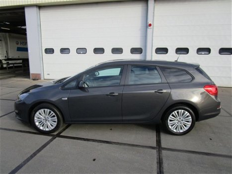Opel Astra Sports Tourer - 1.4 Turbo Edition ASTRA SPORTS TOURER 1.4 TURBO EDITION 31 DKM - 1