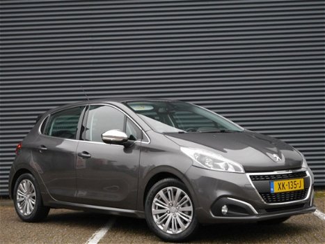 Peugeot 208 - 1.2 Puretech 82pk Allure | Navigatie | Climate | LM Velgen - 1