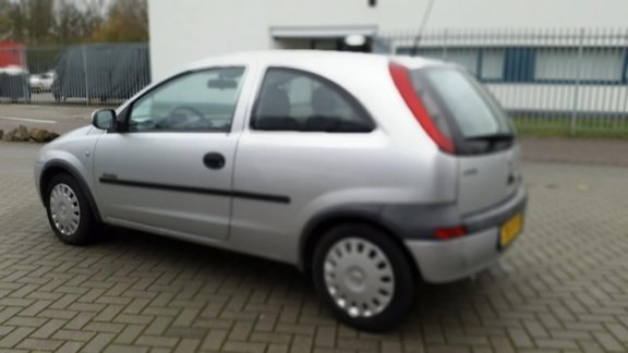 Opel Corsa - 1.2-16V Comfort - 1