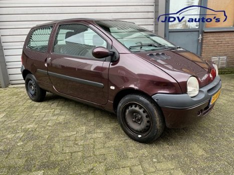 Renault Twingo - 1.2 Privilège AIRCO | APK 12/2020 | GEEN AFLEVERKOSTEN - 1