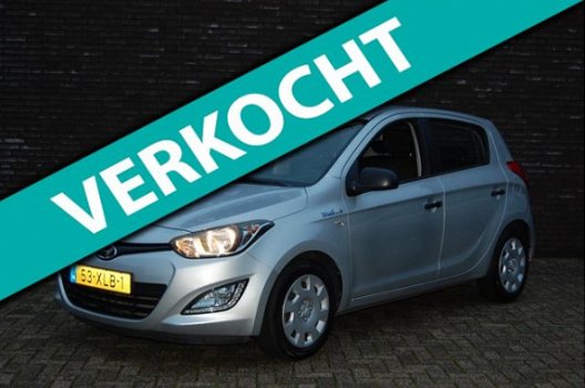 Hyundai i20 - 1.2i Business Edition Aux/usb Start/stop Led-verl - 1