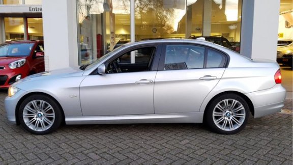 BMW 3-serie - 320i HIGH EXECUTIVE A/T Navi | Leer | Open dak | Stoelverw - 1