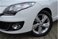 Renault Mégane Estate - 1.5 dCi Bose | Dealer Onderhouden | Navigatie | Parkeer Sensoren | - 1 - Thumbnail