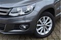 Volkswagen Tiguan - 2.0 TDI Sport&Style 4Motion | Navigatie | Parkeer Sensoren | 17 Inch | - 1 - Thumbnail