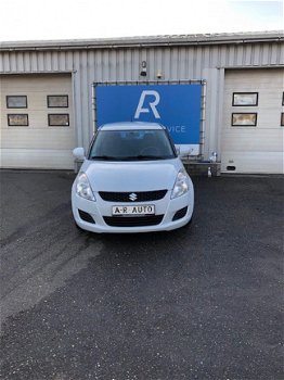 Suzuki Swift - 1.2 94pk 3D Base(1e eigenaar) Nieuwstaat - 1