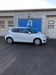 Suzuki Swift - 1.2 94pk 3D Base(1e eigenaar) Nieuwstaat