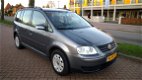 Volkswagen Touran - 1.6i Business Park Pilot/Cruise/Trekhaak - 1 - Thumbnail