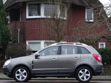 Opel Antara - 3.2 V6 227PK+ leder + xenon / Cosmo *NAP