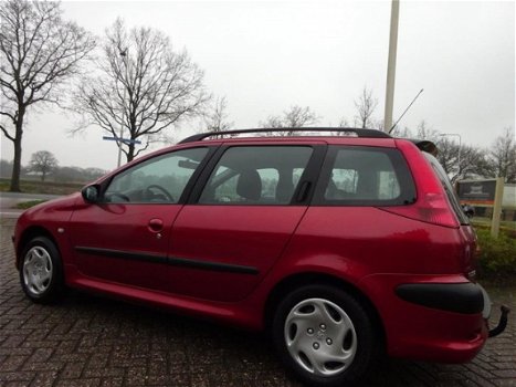 Peugeot 206 SW - 1.4 X-line '04 5drs, 125897KM NAP - 1