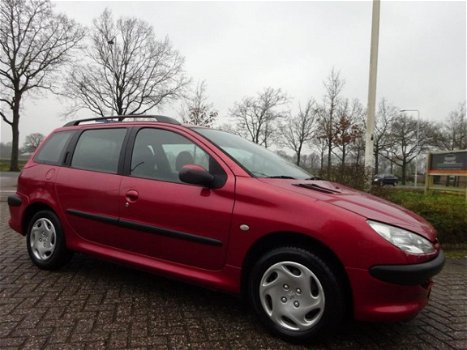 Peugeot 206 SW - 1.4 X-line '04 5drs, 125897KM NAP - 1