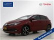 Toyota Auris - 1.8 Hybrid Dynamic Limited | 17' Velgen | Stoelverwarming | Navigatie | - 1 - Thumbnail