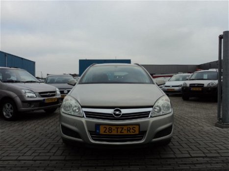 Opel Astra - 1.6 16V ST.WGN 85KW Essentia - 1